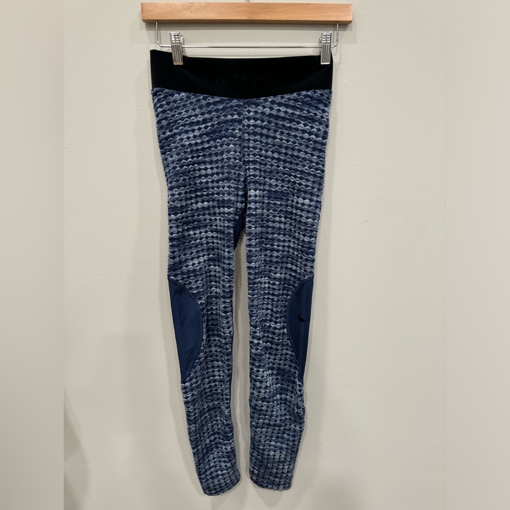 Nike Pro Hyperwarm Training Leggings Sz small